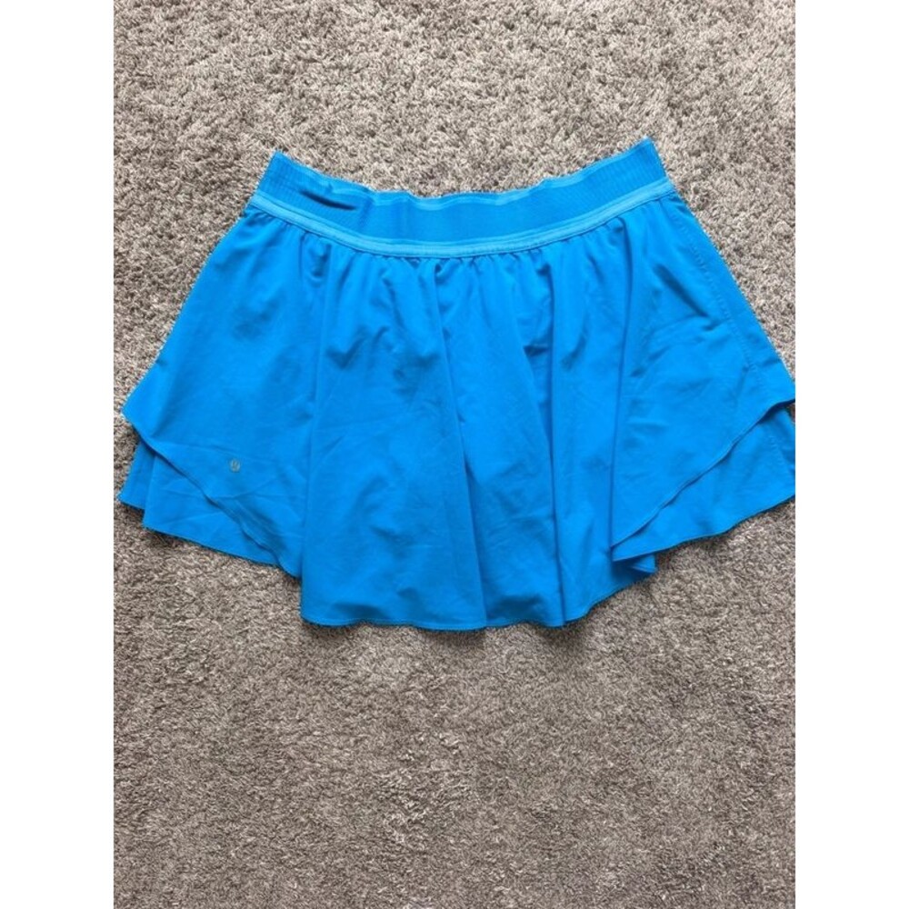 Lululemon Size 14 Court Rival High-Rise Skirt